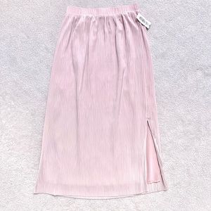 NWT Aritzia Slit Skirt